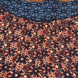 Francesca's Collections Shorts - Patterned stretch shorts. High waisted. Size small Francesca's Collections Shorts - Patterned stretch shorts. High waisted. Size small